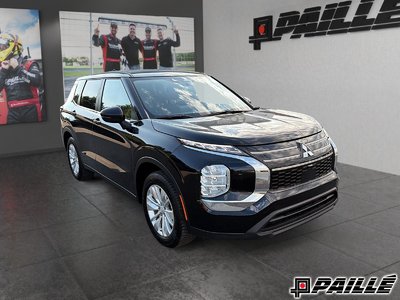 2025 Mitsubishi Outlander ES S-AWC 12,3 INCH SCREEN, YAMAHA AUDIO PREMIUM, 7 PASSENGERS