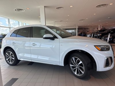 Audi Q5  2021 à Toronto, Ontario
