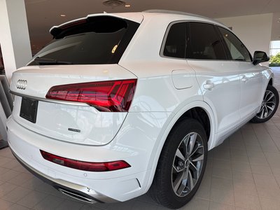 Audi Q5  2021 à Toronto, Ontario