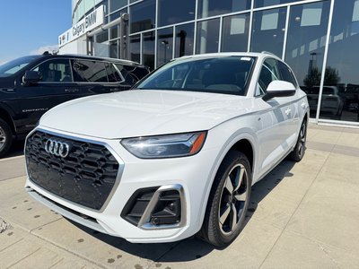Audi Q5  2024 à Calgary, Alberta