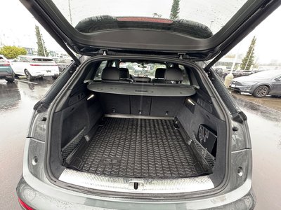 Audi Q5  2024 à North Vancouver, Colombie-Britannique