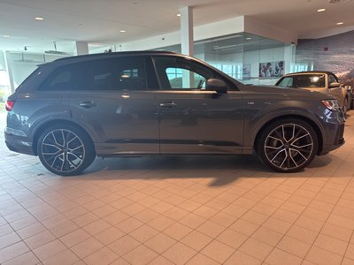 Audi Q7  2022 à Toronto, Ontario