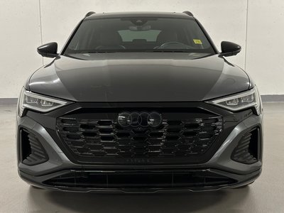 Audi Q8 e-tron  2024 à Vancouver, Colombie-Britannique