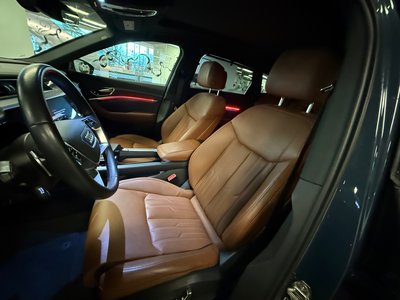 Audi Q8 e-tron  2024 à Vancouver, Colombie-Britannique