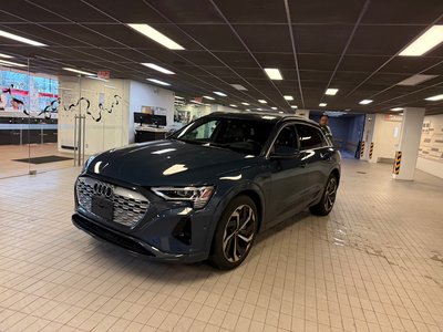 Audi Q8 e-tron  2024 à Vancouver, Colombie-Britannique