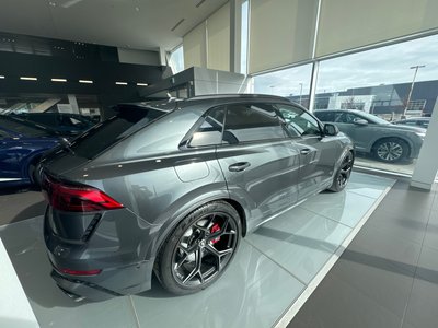 2026 AUDI RS Q8 Performance quattro — photo 7
