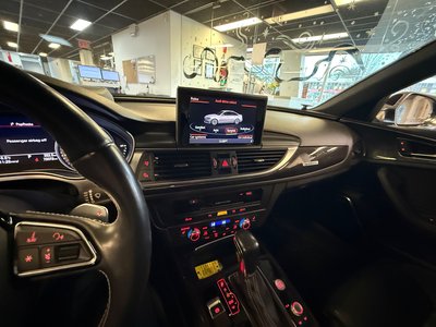 Audi S6  2017 à Vancouver, Colombie-Britannique