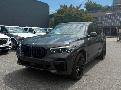 2022  X5 in North Vancouver, British Columbia