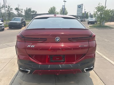 BMW X6  2021 à Calgary, Alberta