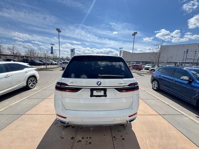 BMW X7  2023 à Calgary, Alberta