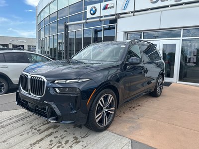 BMW X7  2024 à Calgary, Alberta