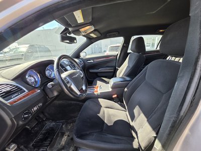 Chrysler 300  2012 à Calgary, Alberta