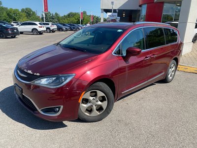 2017 Chrysler Pacifica in Markham, Ontario