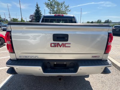 2014 GMC Sierra in Bolton, Ontario