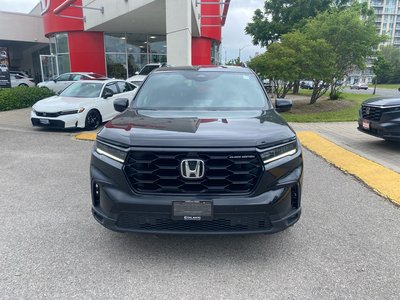 2025 Honda Pilot in Markham, Ontario