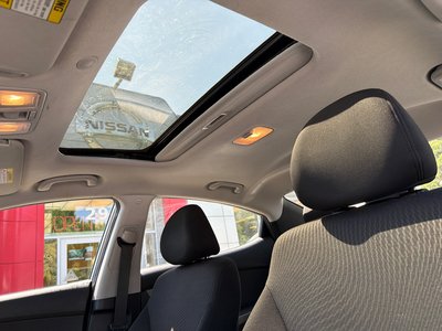 2016  Elantra Sedan in North Vancouver, British Columbia