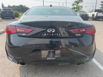 Infiniti Q60  2021 à Bolton, Ontario