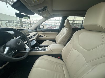 2023 Infiniti QX60 in Calgary, Alberta