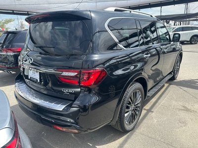 Infiniti QX80  2023 à Calgary, Alberta