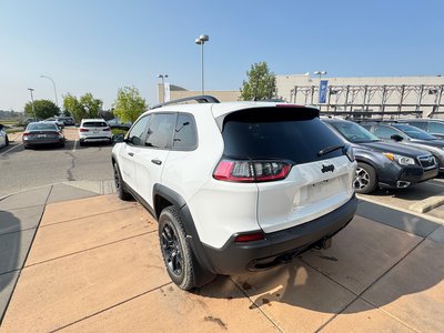 2022 Jeep Cherokee in Calgary, Alberta