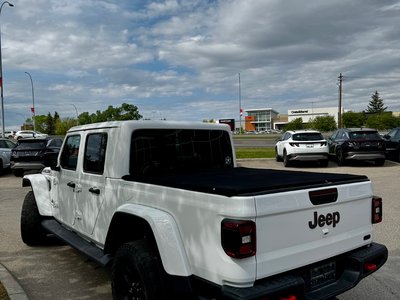 2020 Jeep Gladiator 4x4 in Calgary, Alberta