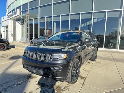 2020 Jeep Grand Cherokee 4X4 in Calgary, Alberta