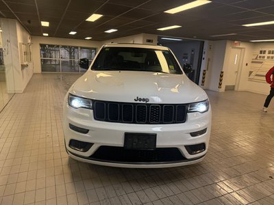2020 Jeep Grand Cherokee 4X4 in Vancouver, British Columbia