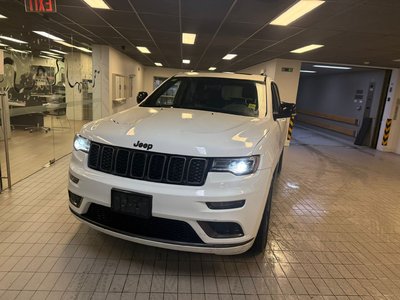 2020 Jeep Grand Cherokee 4X4 in Vancouver, British Columbia