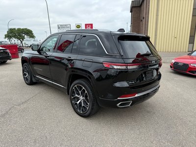 2022 Jeep Grand Cherokee 4X4 in Regina, Saskatchewan