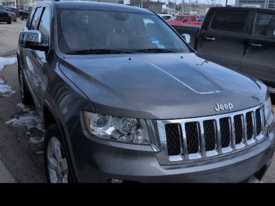 Jeep GRAND CHEROKEE OVERLAND  2013 à Regina, Saskatchewan