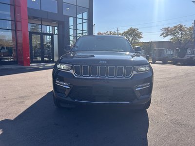 2022 Jeep Grand Cherokee in Brampton, Ontario