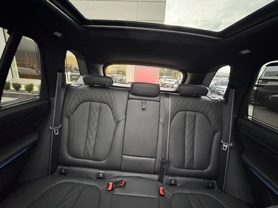 2020 Land Rover Defender in North Vancouver, British Columbia