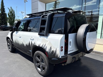 2025 Land Rover Defender in North Vancouver, British Columbia