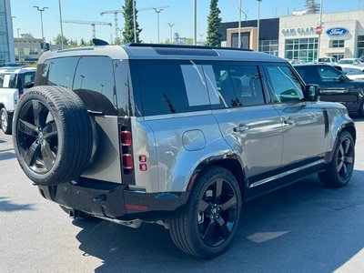 2025 Land Rover Defender in North Vancouver, British Columbia