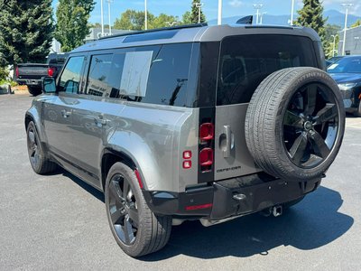 2025  Defender in North Vancouver, British Columbia