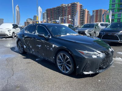 Lexus IS 300  2021 à Laval, Québec
