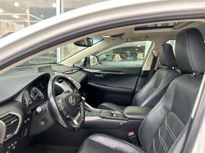 Lexus NX 200t  2017 à Regina, Saskatchewan