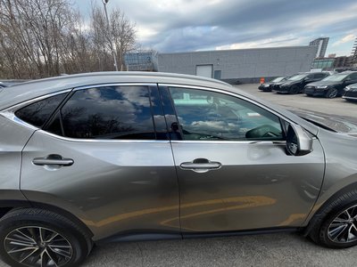Lexus NX  2024 à Laval, Québec