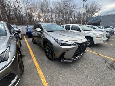Lexus NX  2024 à Laval, Québec