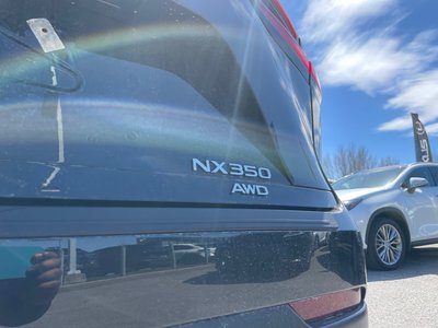 Lexus NX  2024 à Laval, Québec