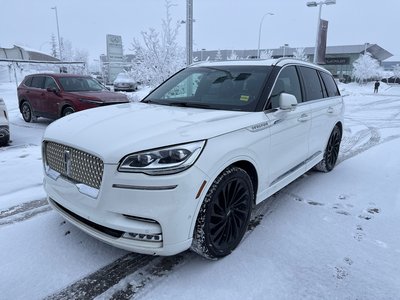 2022 Lincoln Aviator in Calgary, Alberta
