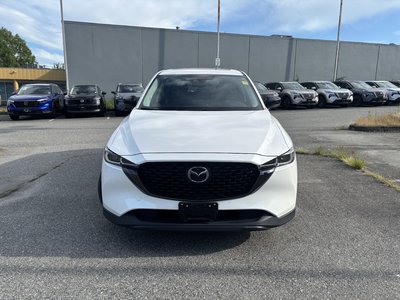 2022 Mazda CX-5 in North Vancouver, British Columbia