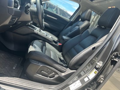 2022 Mazda CX-5 in Calgary, Alberta