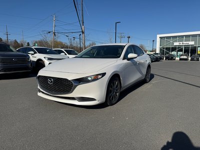 Mazda 3  2019 à Saint-Bruno-de-Montarville, Québec