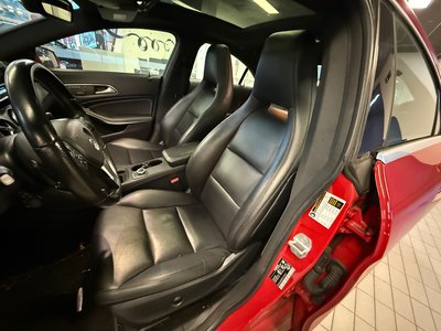 Mercedes-Benz CLA250  2014 à Vancouver, Colombie-Britannique