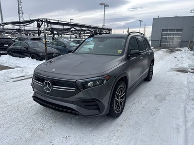 Mercedes-Benz EQB350  2023 à Calgary, Alberta