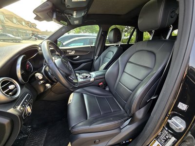 2019 Mercedes-Benz GLC300 in Markham, Ontario