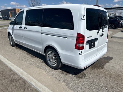 2019 Mercedes-Benz Metris Passenger Van in Calgary, Alberta