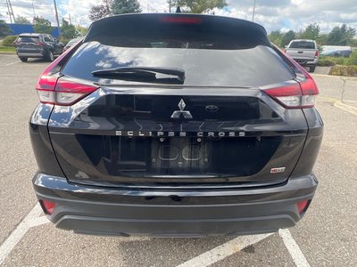 Mitsubishi ECLIPSE CROSS  2023 à Bolton, Ontario