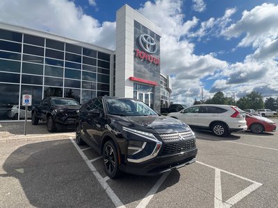 Mitsubishi ECLIPSE CROSS  2023 à Bolton, Ontario